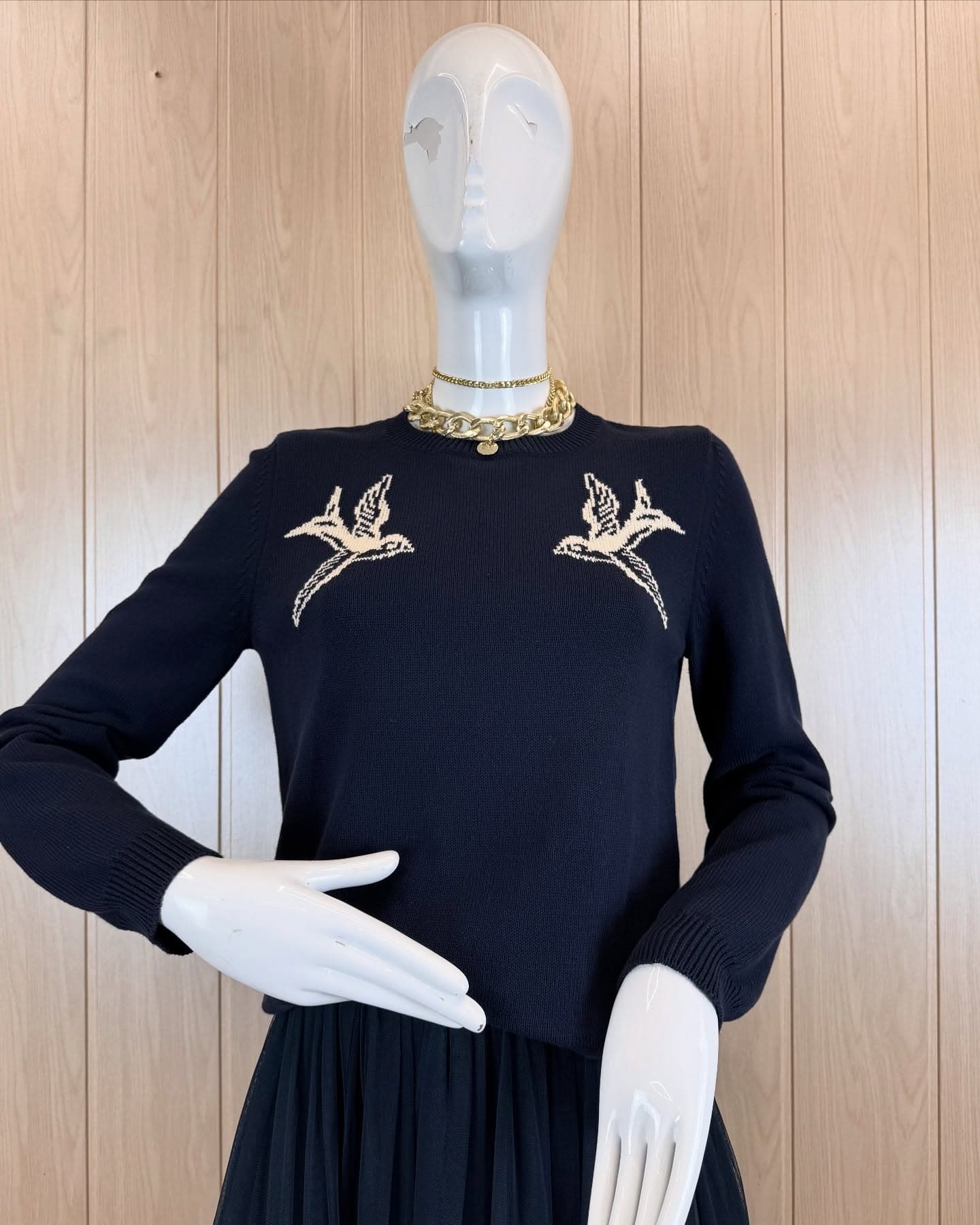Светр WEEKEND MAX MARA – стиль, якість, витонченість! 💖✨