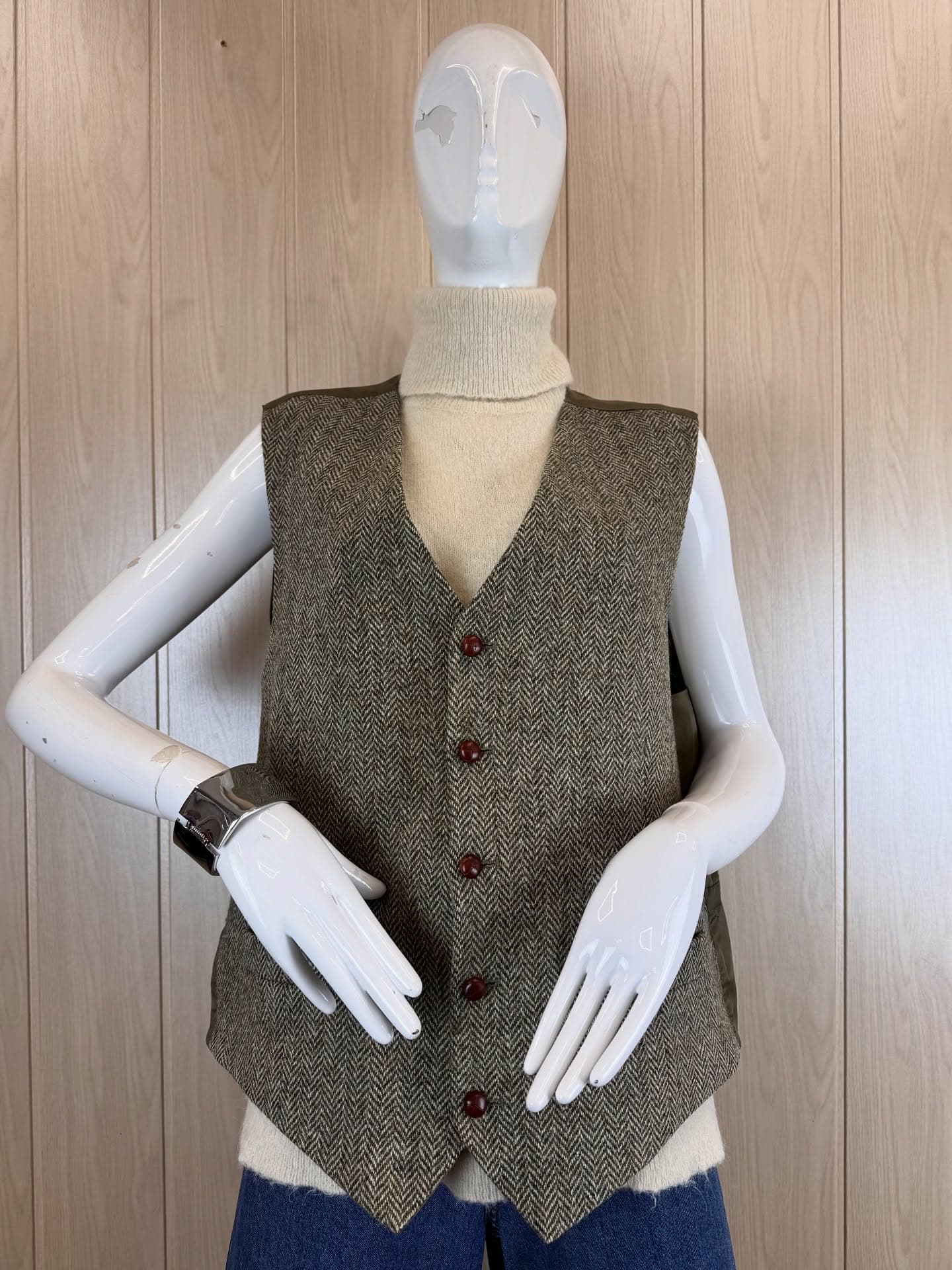 Англійський красунчик жилет від Harris Tweed💝