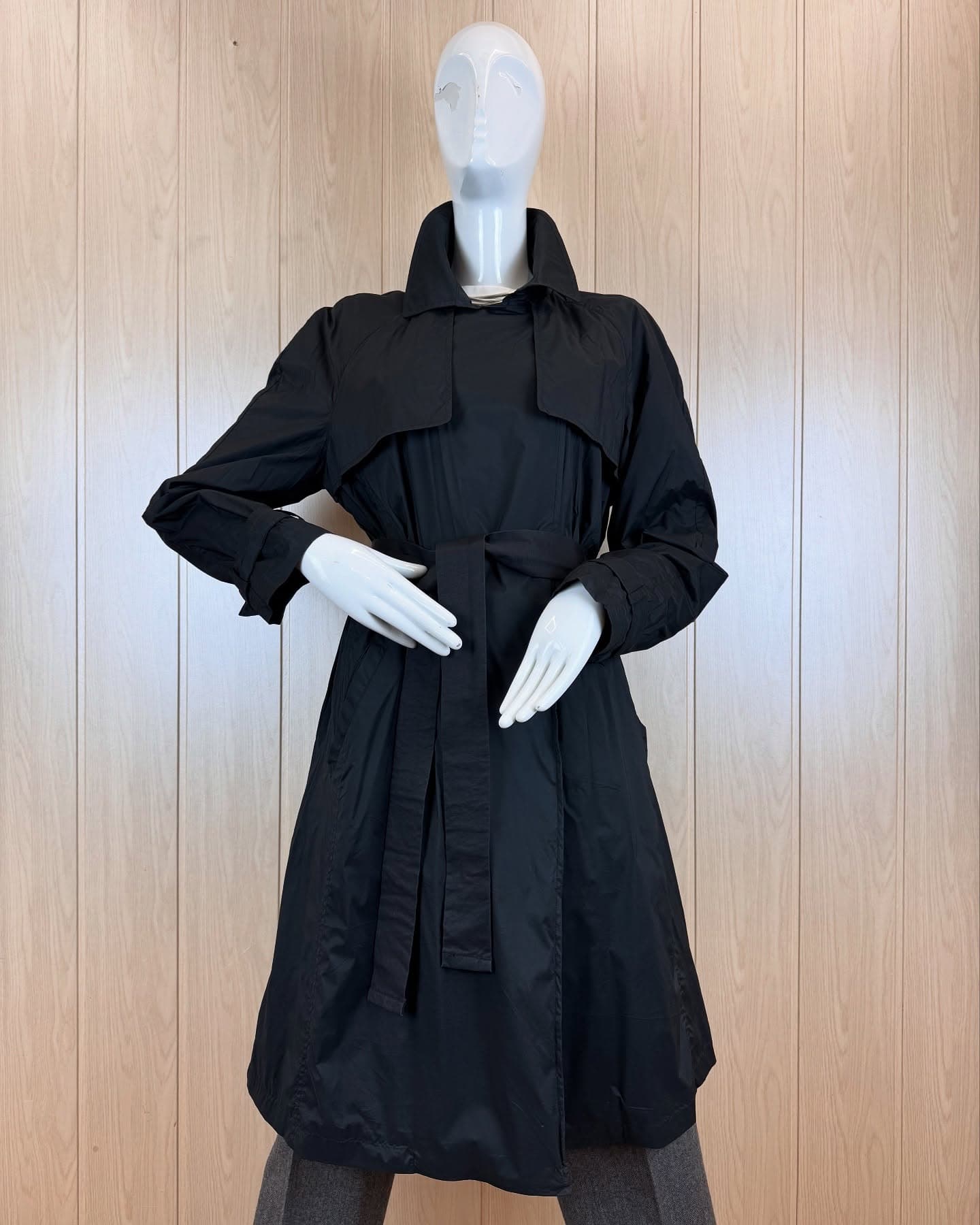 Легкий тренч Massimo Dutti 🖤